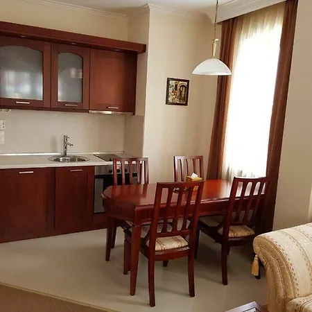 In Downtown Complex Apartment *